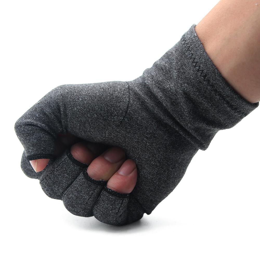 Compression Arthritis Gloves | Elly's Sustainable Style